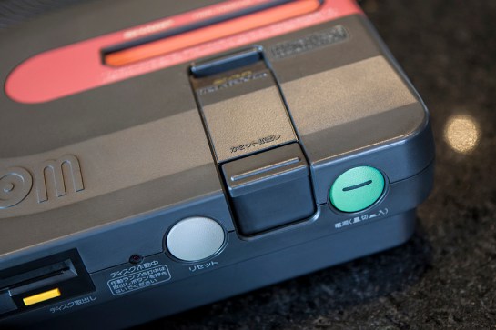 Sharp Twin Famicom detail 3