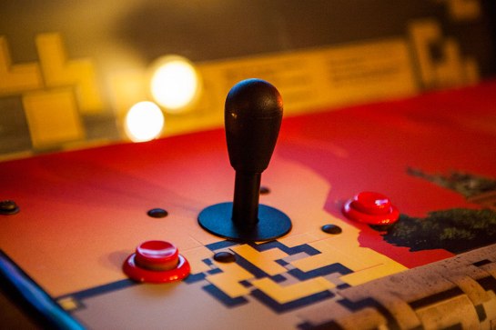 Atari-Tetris-Arcade-joystick-1