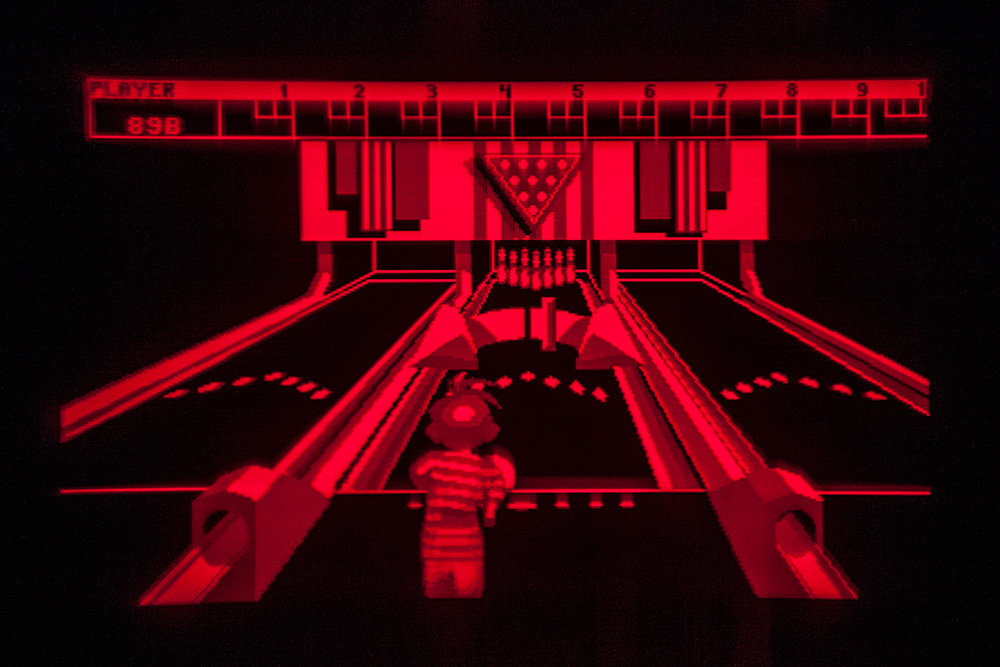 Virtual Boy Screenshot - Nester's Funky Bowling gameplay