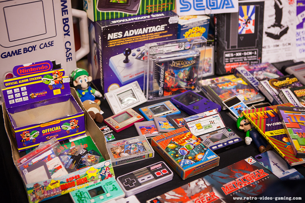 Game & Watch and other stuff for sale at Retro Gathering