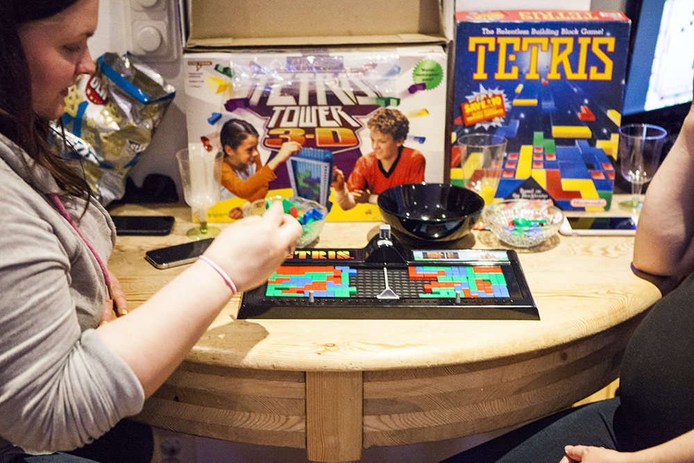 Josefin playing Tetris board game