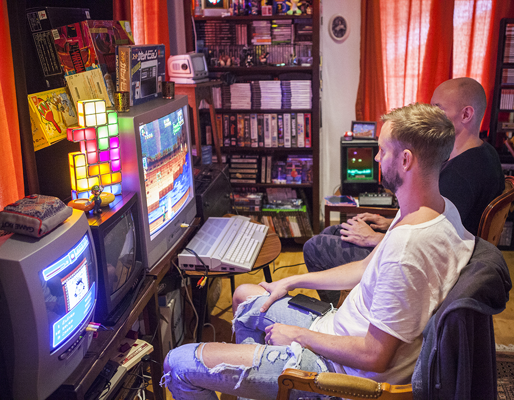 Retro Rumble - Neo Geo AES NAM 1975