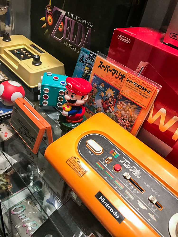 Early Pong variant from Nintendo on display at Stockholms game museum