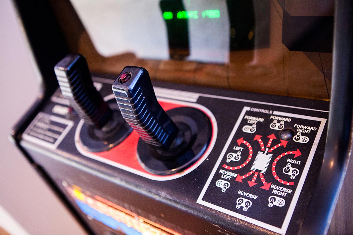 Battlezone arcade cabinet
